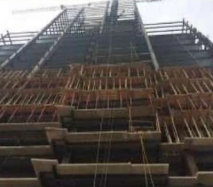 Obra civil del Edificio B, Towers Bosque Real · fotografía de obra